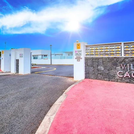 Cassia - Private Pool, Foosball, Bbq, Air-con And Sat Tv By Lanzarote Playa Blanca (Lanzarote)